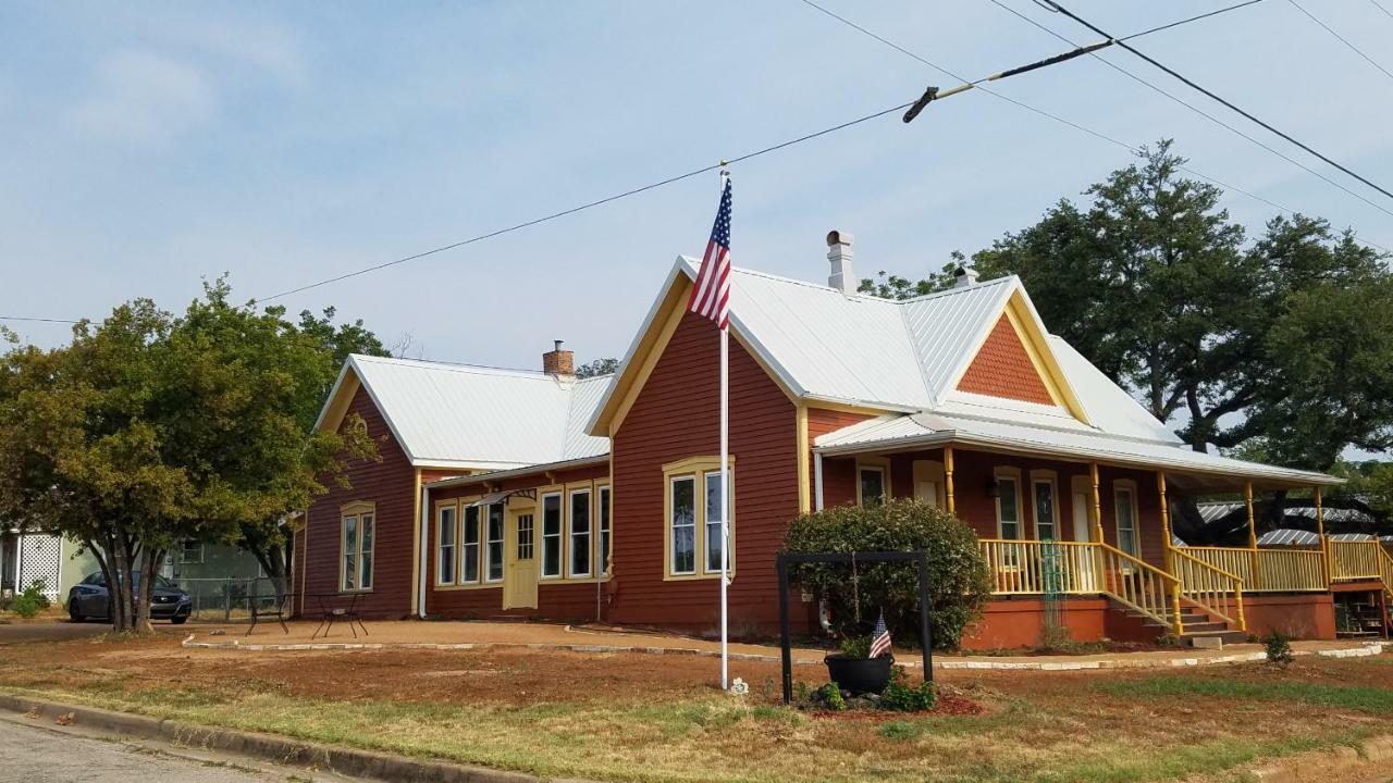 Bed and Breakfast 1890 Karcher Haus Llano Exterior foto